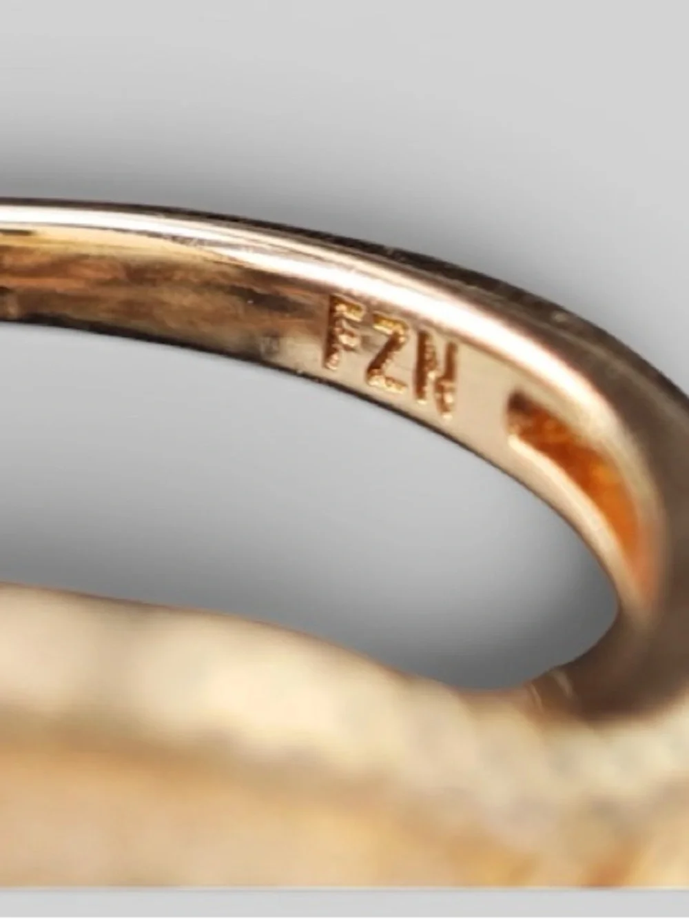 Gorgeous CZ Rose Gold Plated Ring 925 Sterling Silver Sz 6